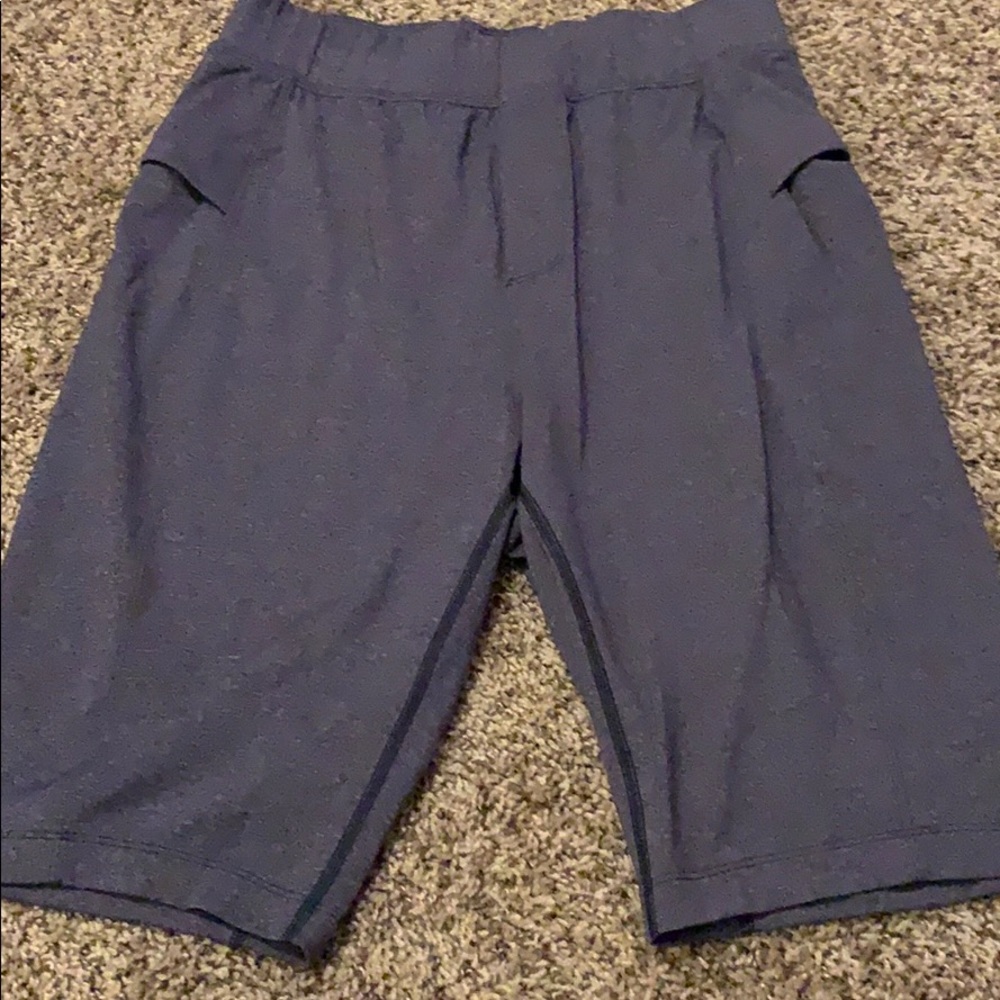Lululemon short